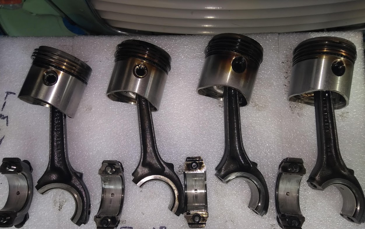 Piston & Rods.jpg