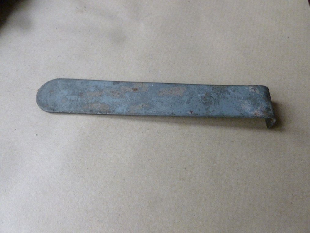hubcap tool.JPG