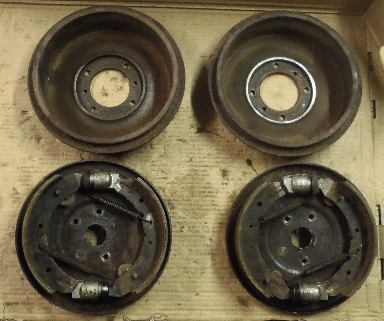 Riley 1.5 front brakes 2.jpg