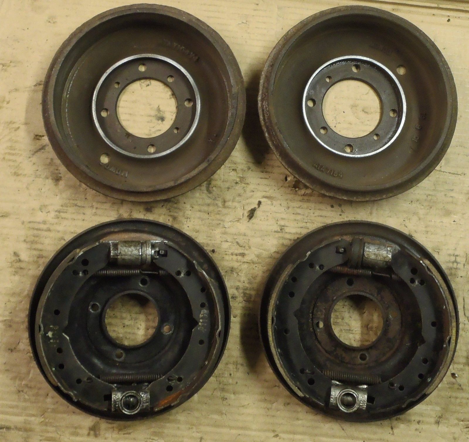 Riley 1.5 rear brakes 1.jpg