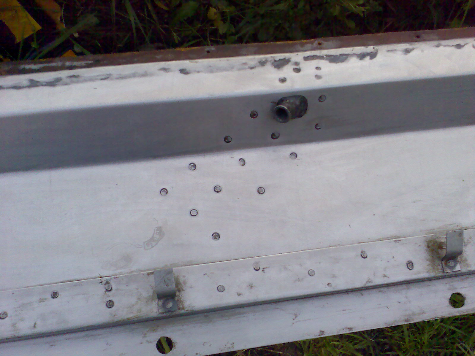 Image007.jpg