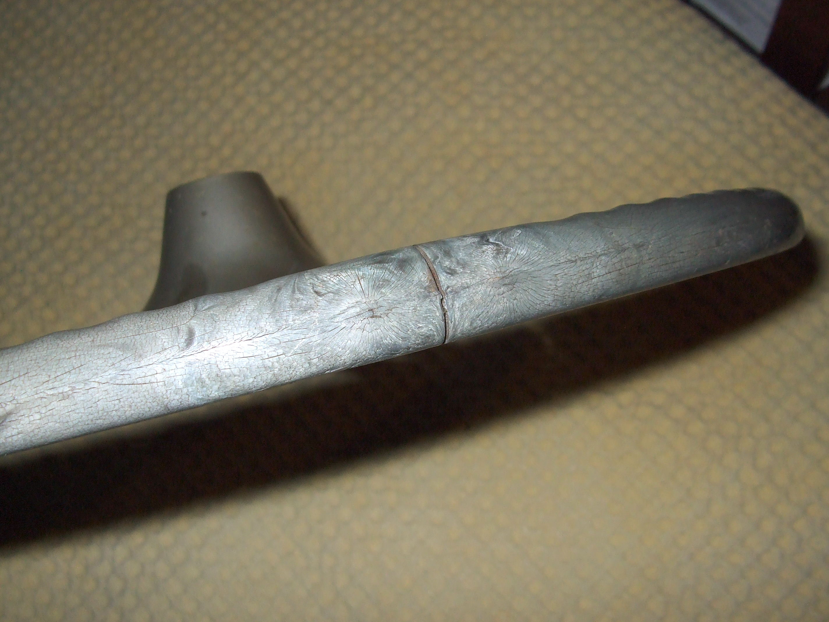 Cracked bakelite steering wheel 3.JPG