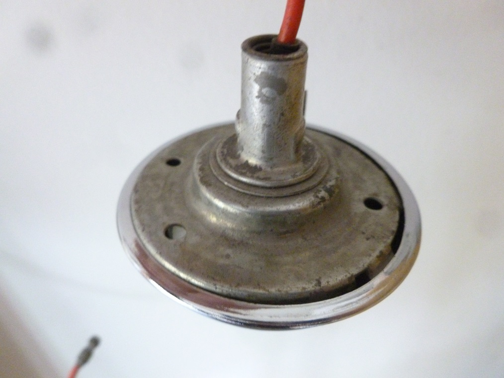 L489 sidelamp 1.JPG