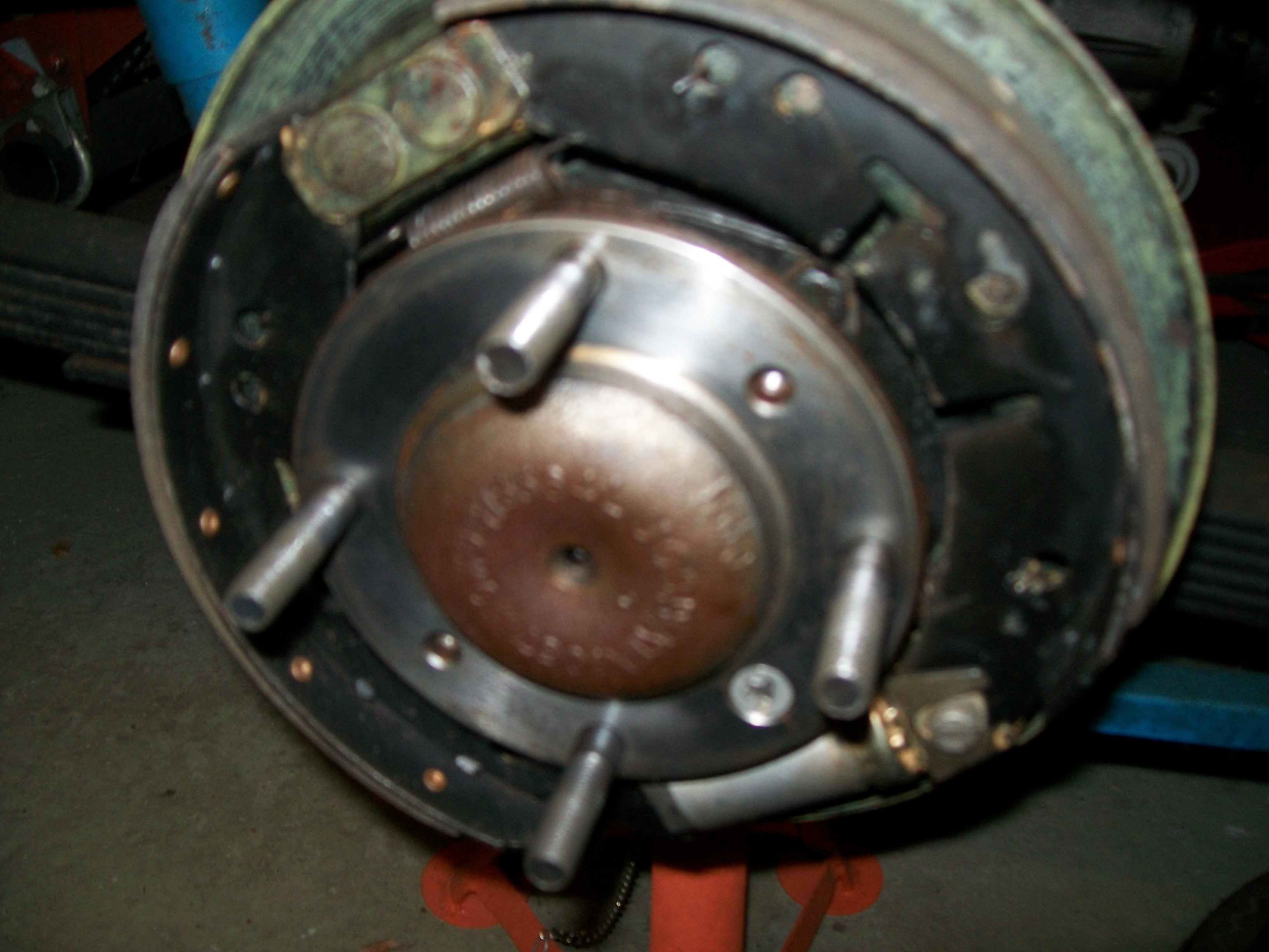 Wolseley 1500 brakes.JPG
