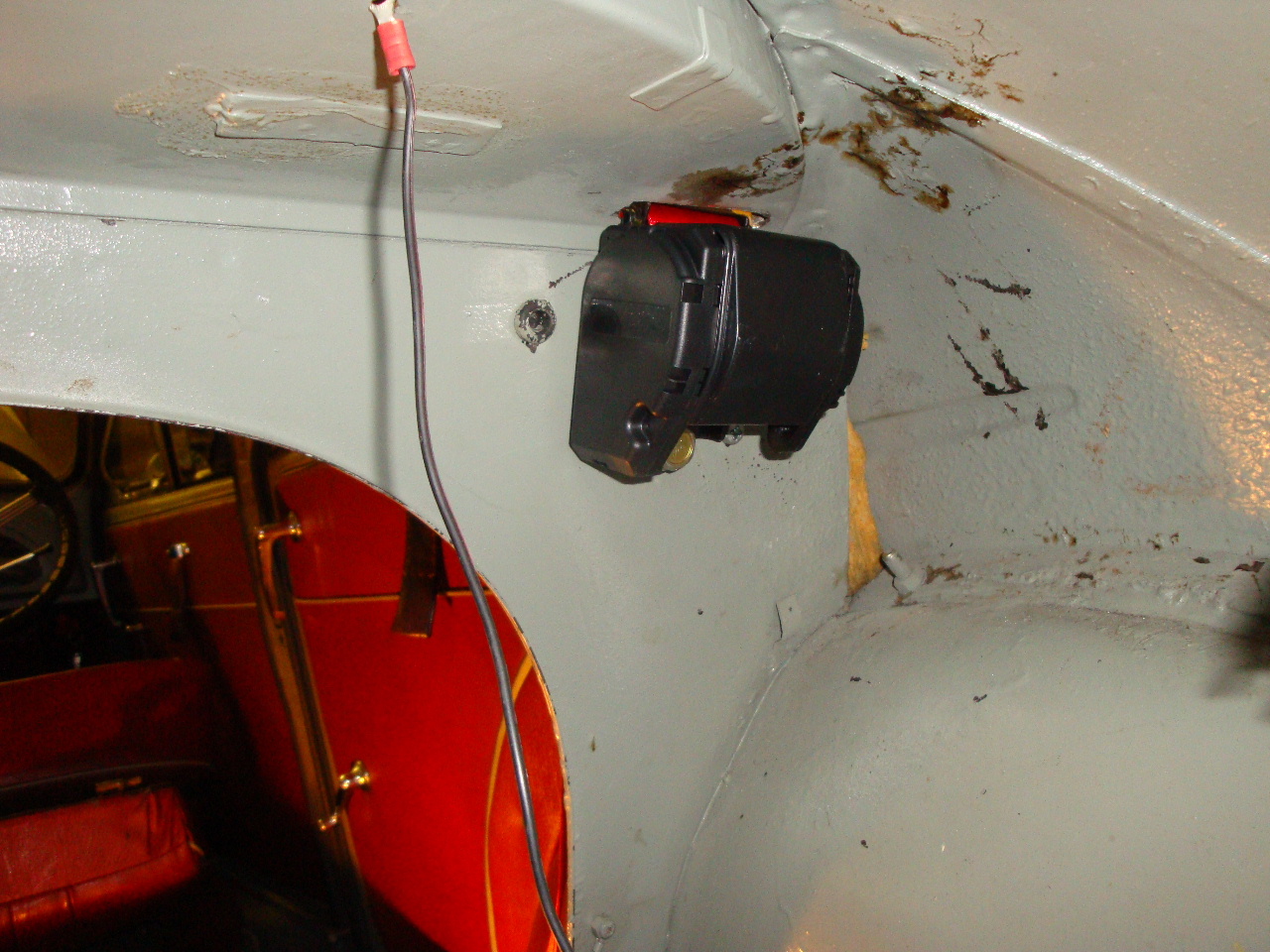 2017_1110seatbelts0013.JPG