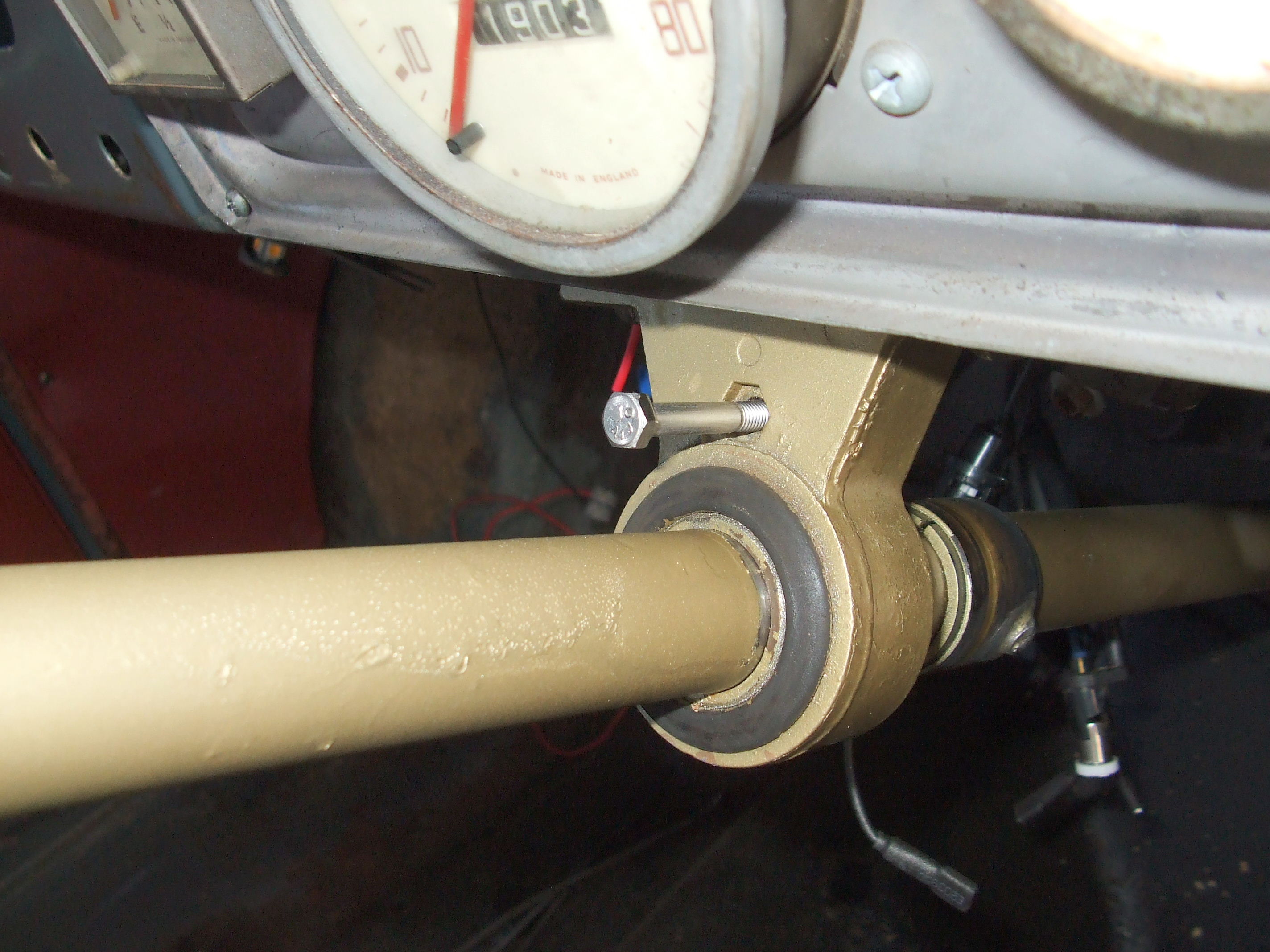 M5 x 40 bolt for horn connection.JPG