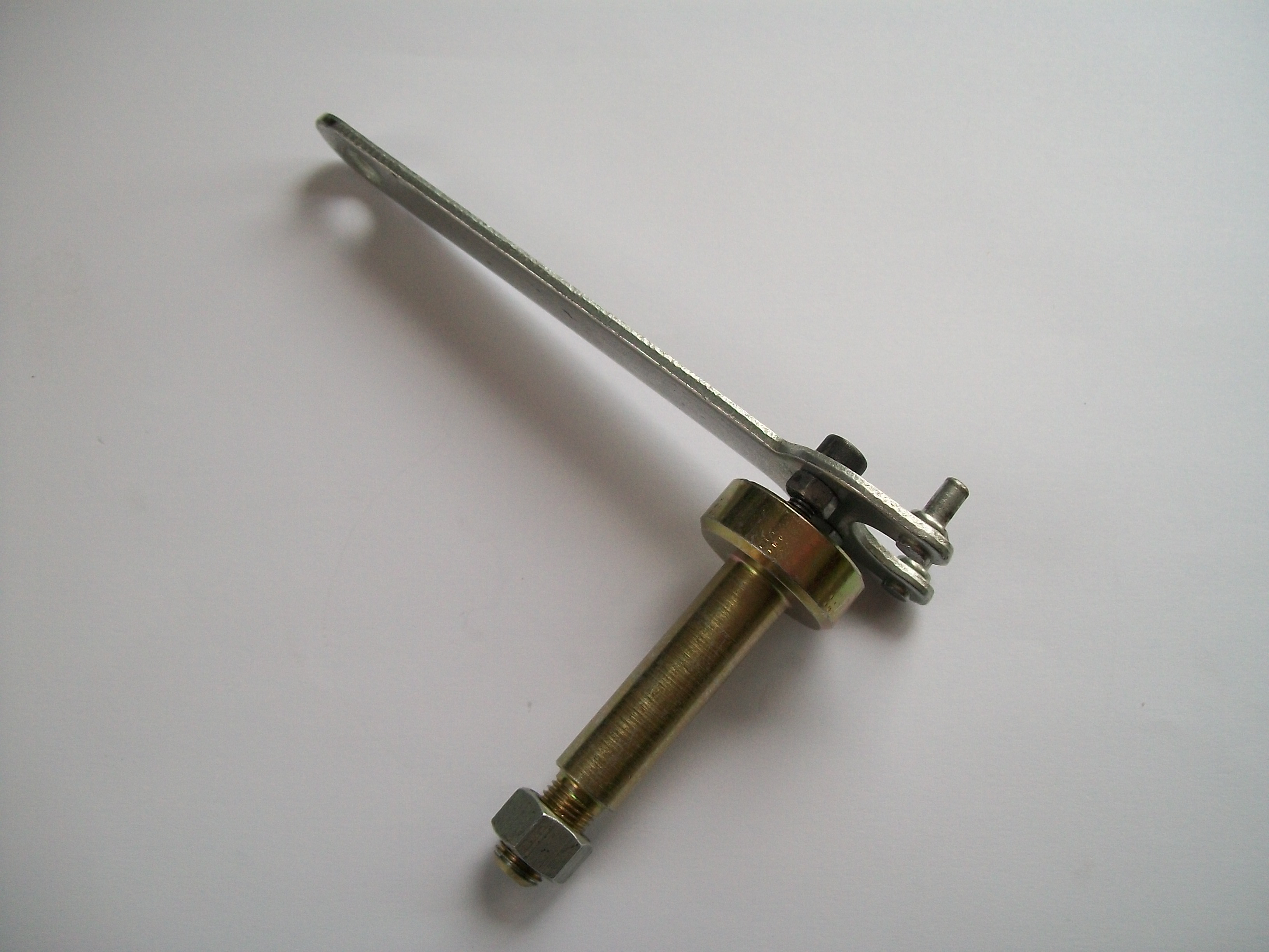 Eye pin 1.JPG