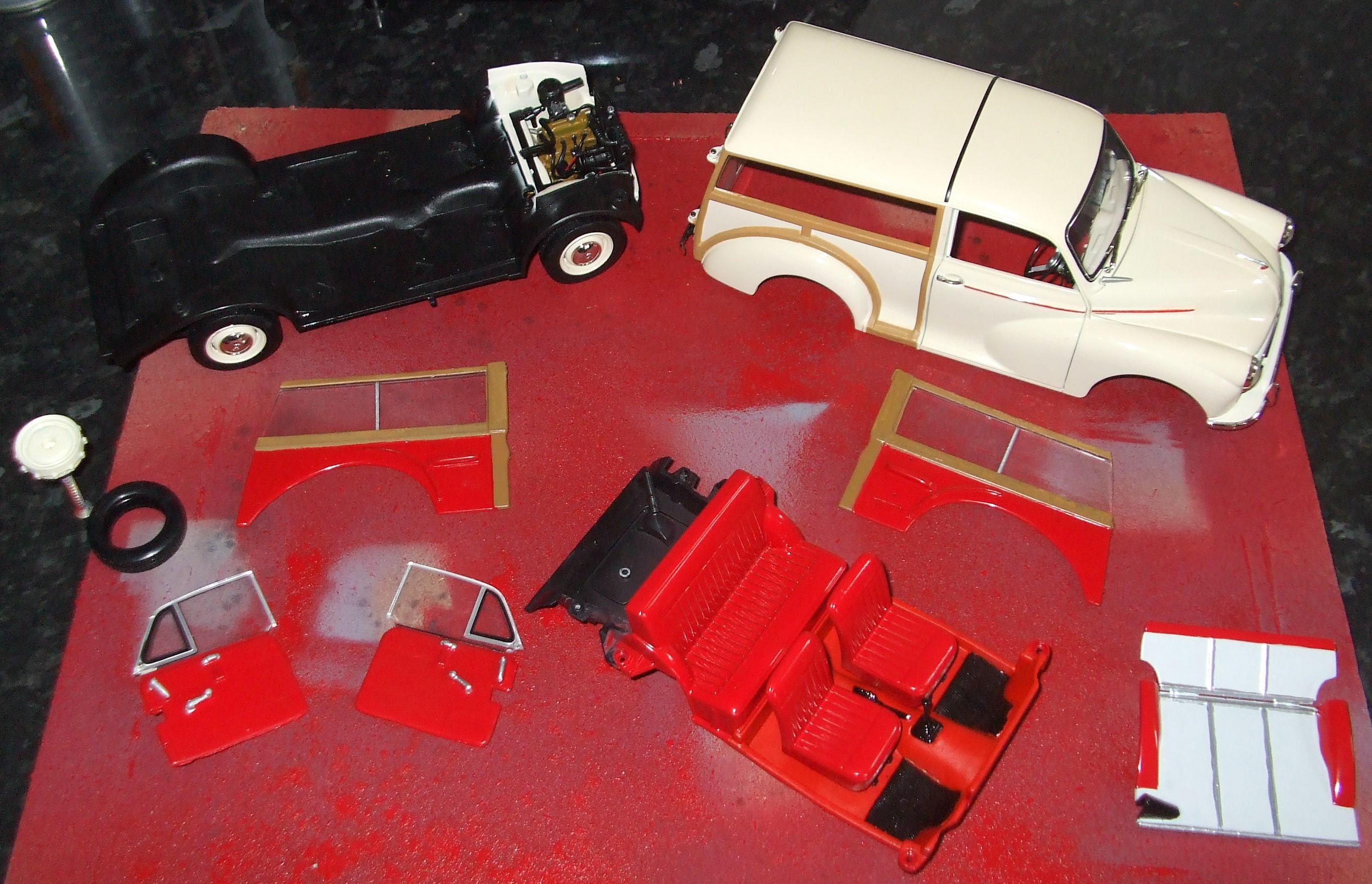 1 18th Morris Minor Traveller model 2.JPG