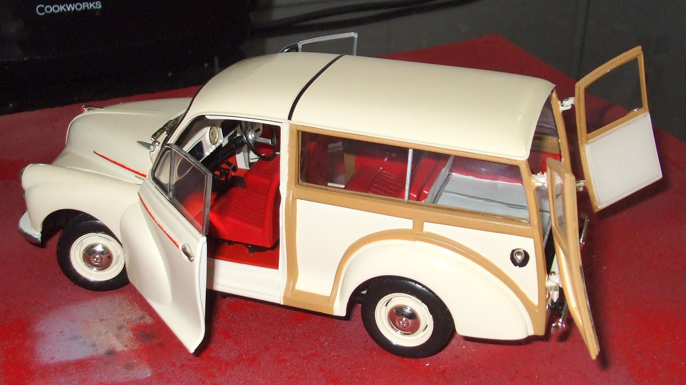 1 18th Morris Minor Traveller model 4.JPG