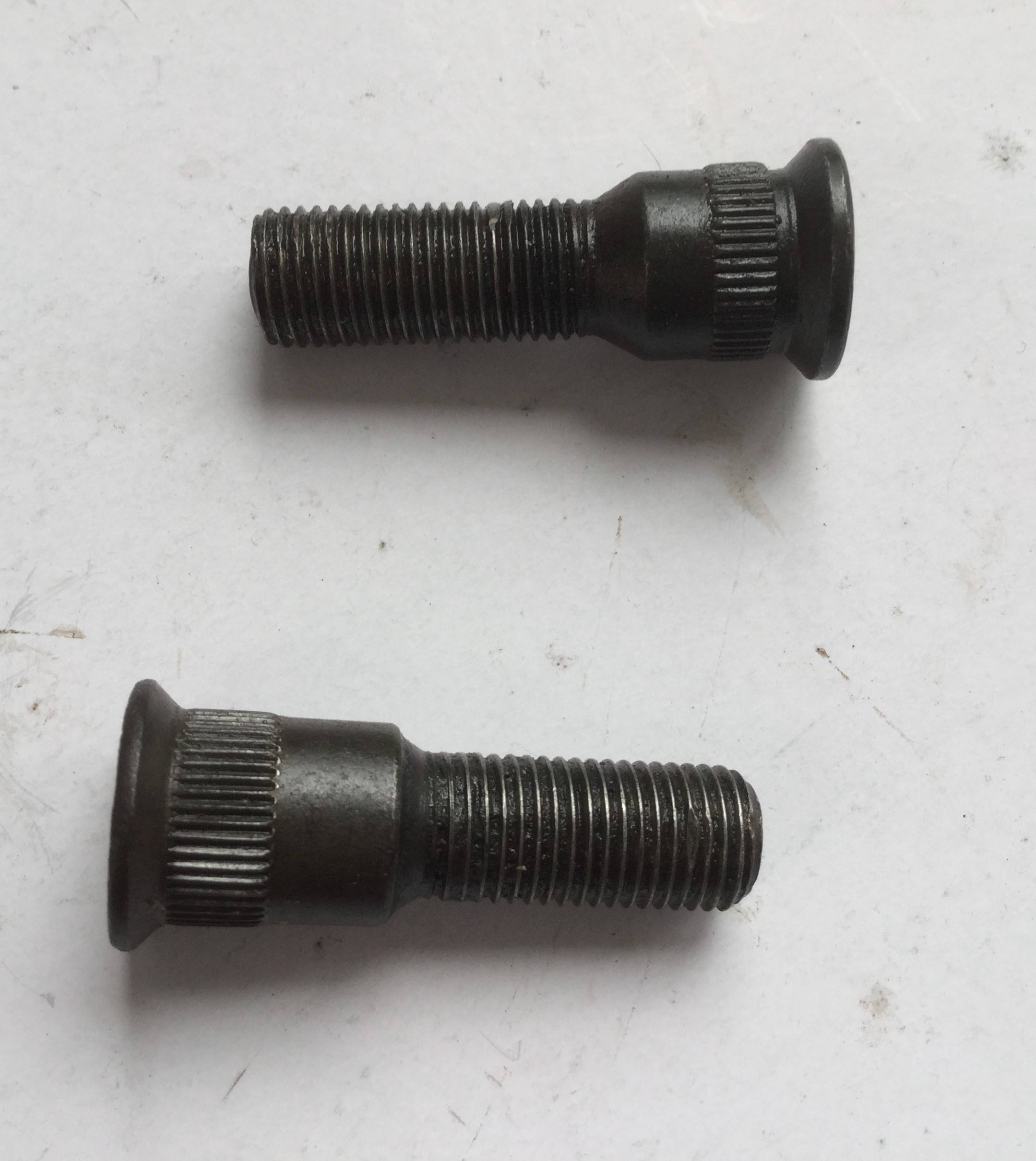 Marina wheel stud.jpg