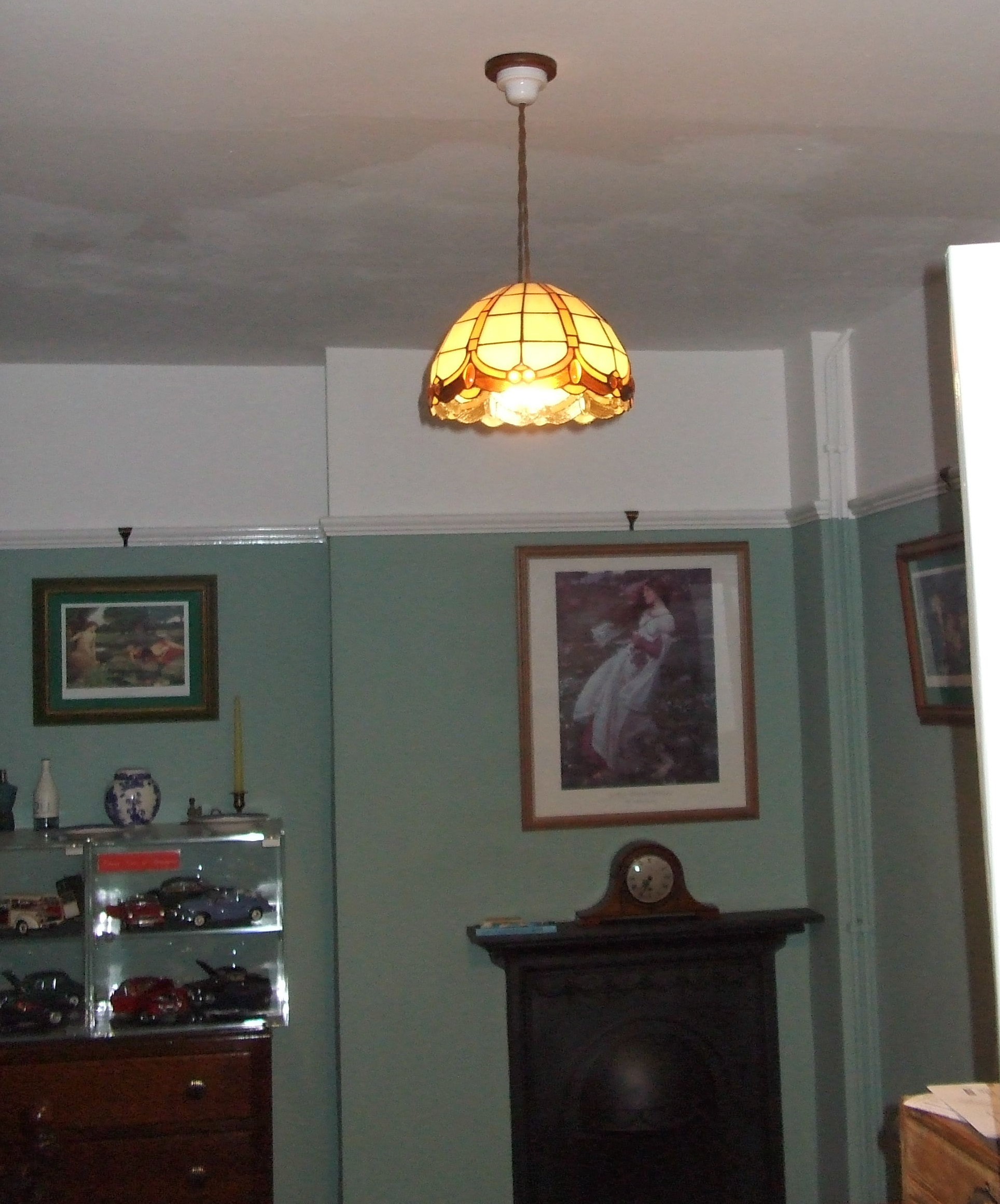 Front bedroom 26.JPG