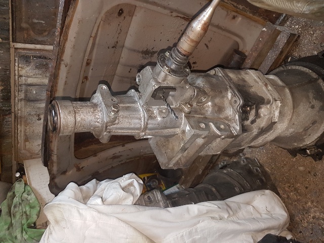 680c9198d527_m.jpg