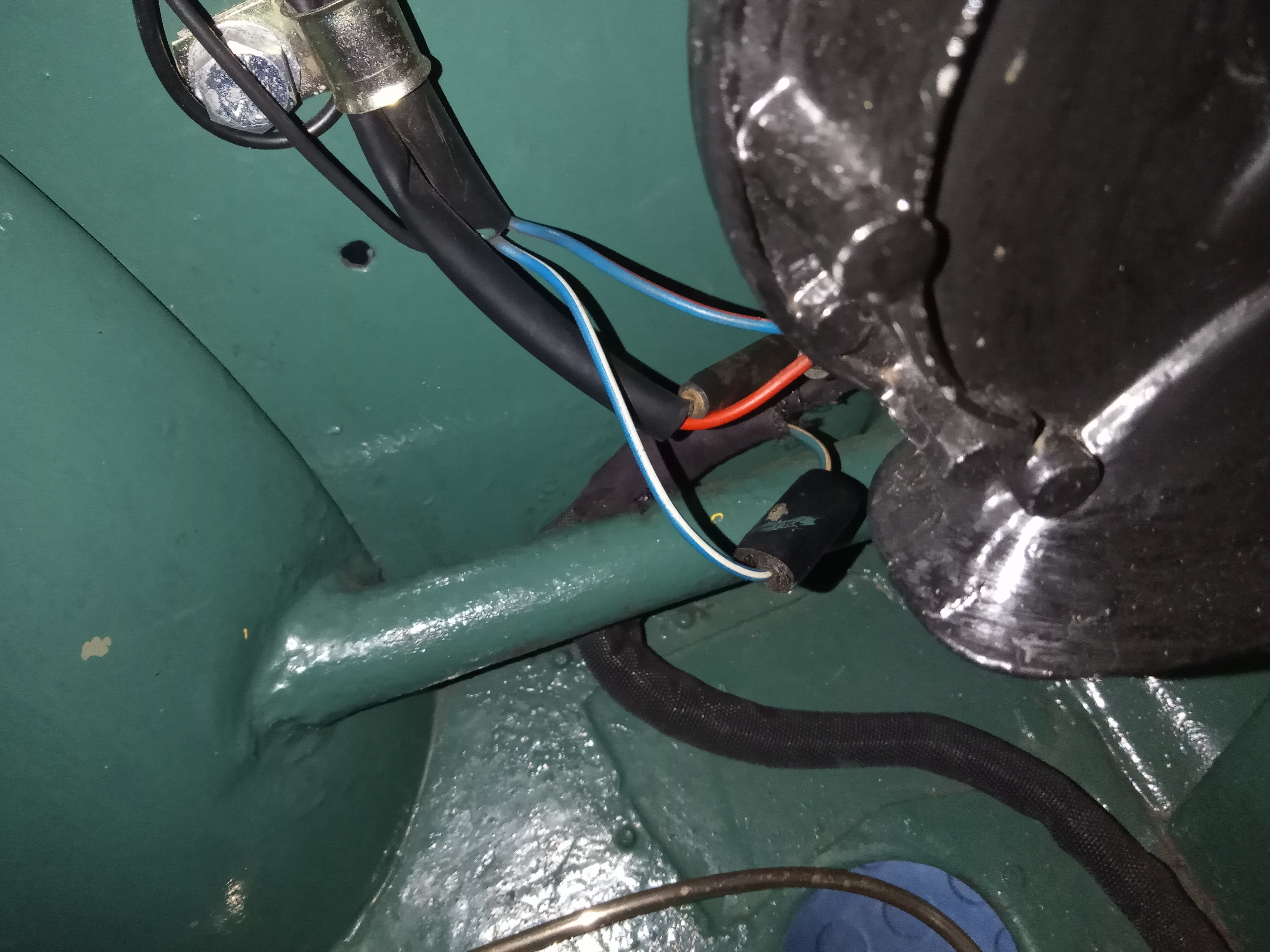 Near side wiring.jpg