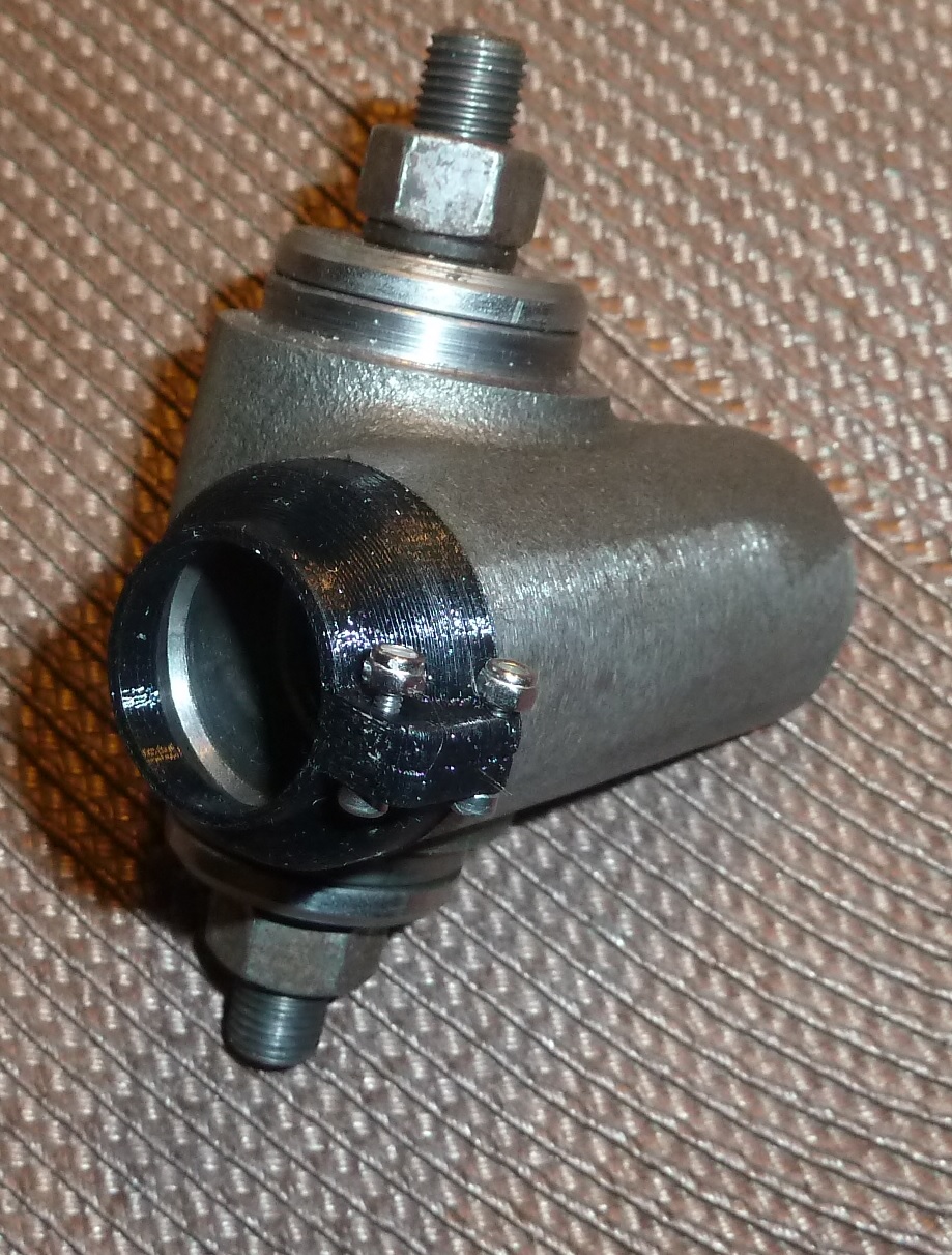 New_trunnion_cap_2.jpg