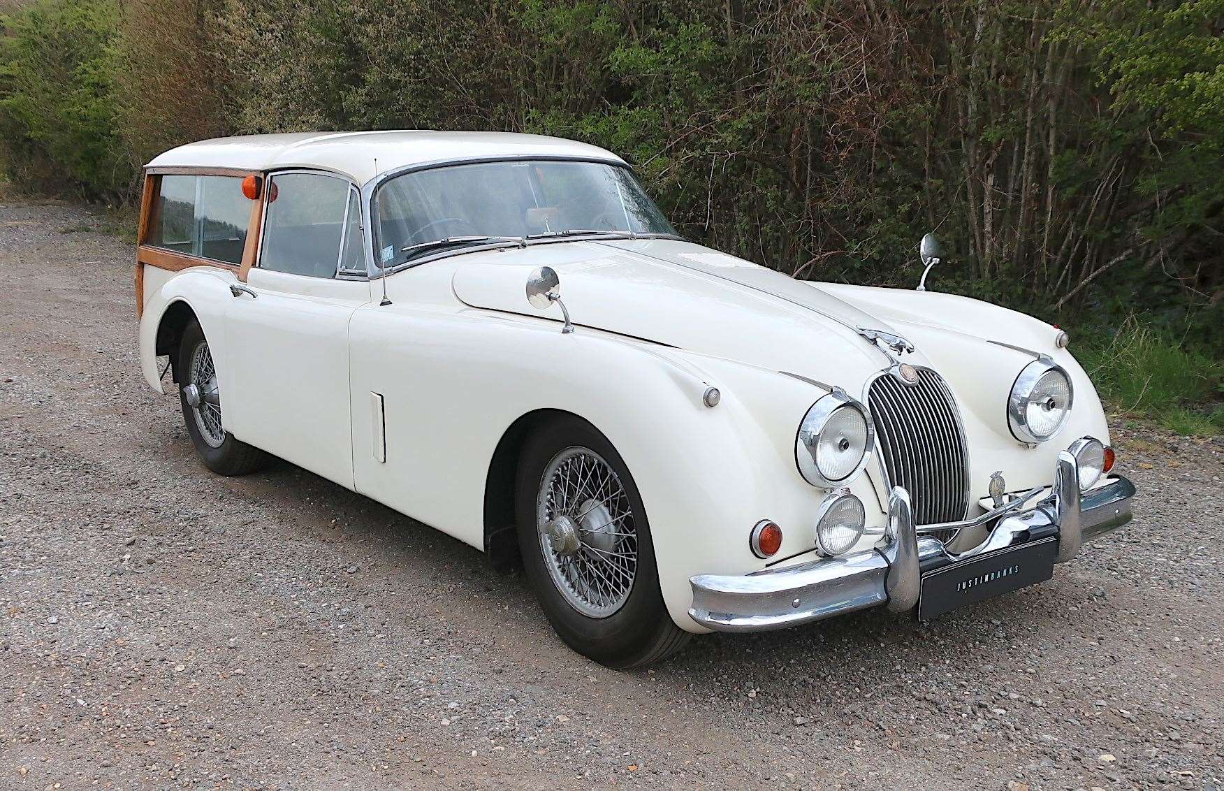 XK150 traveller.jpg