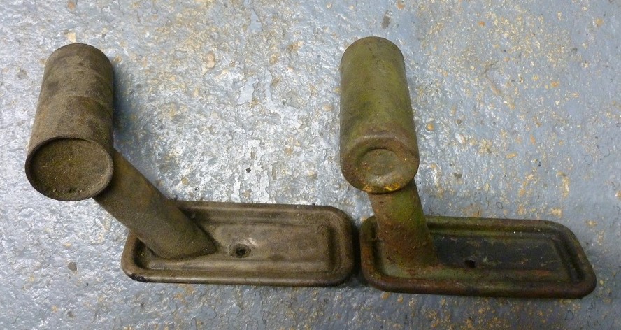 Tappet chest covers.JPG