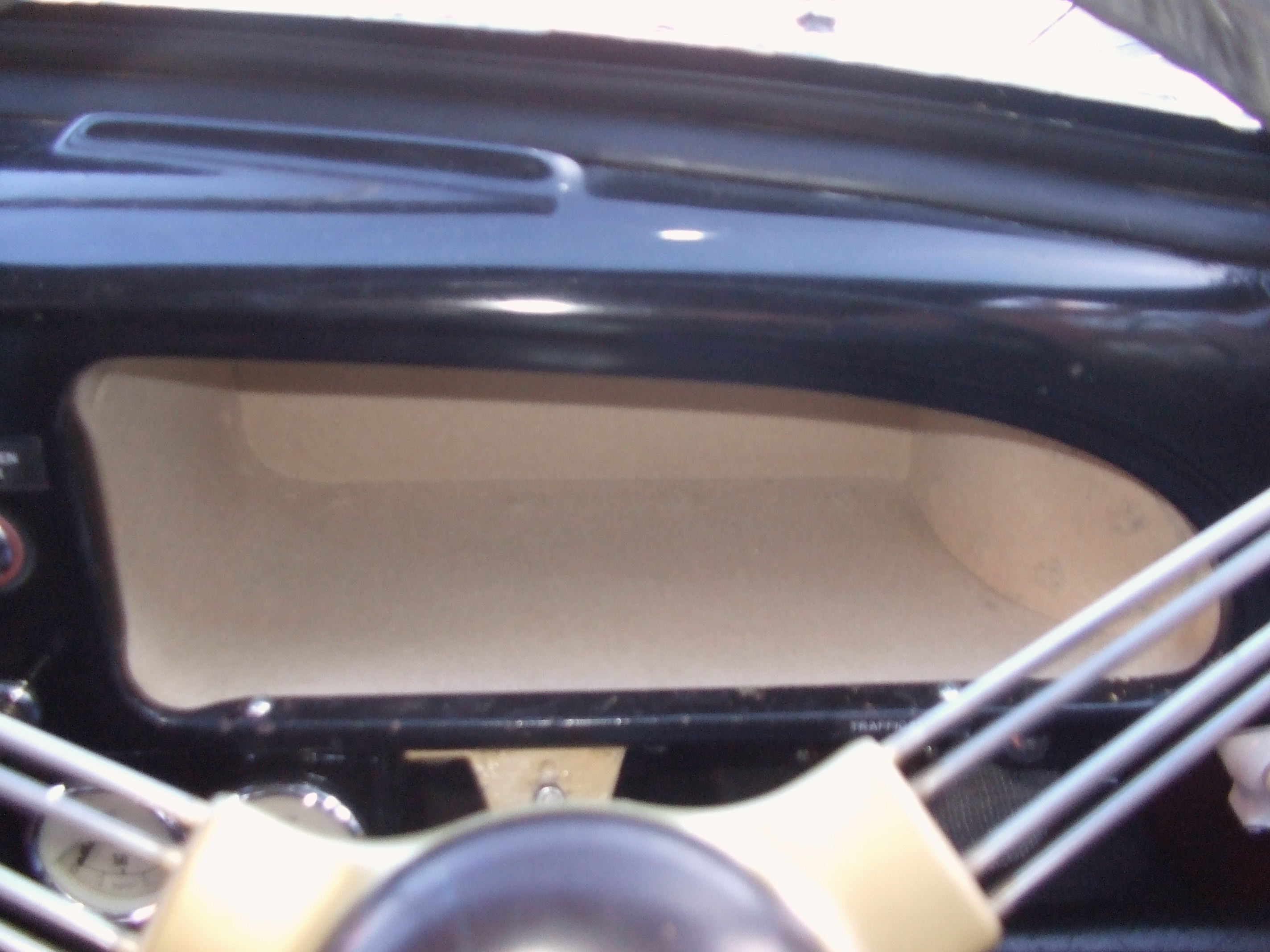 Morris Minor glovebox replacement 5.JPG