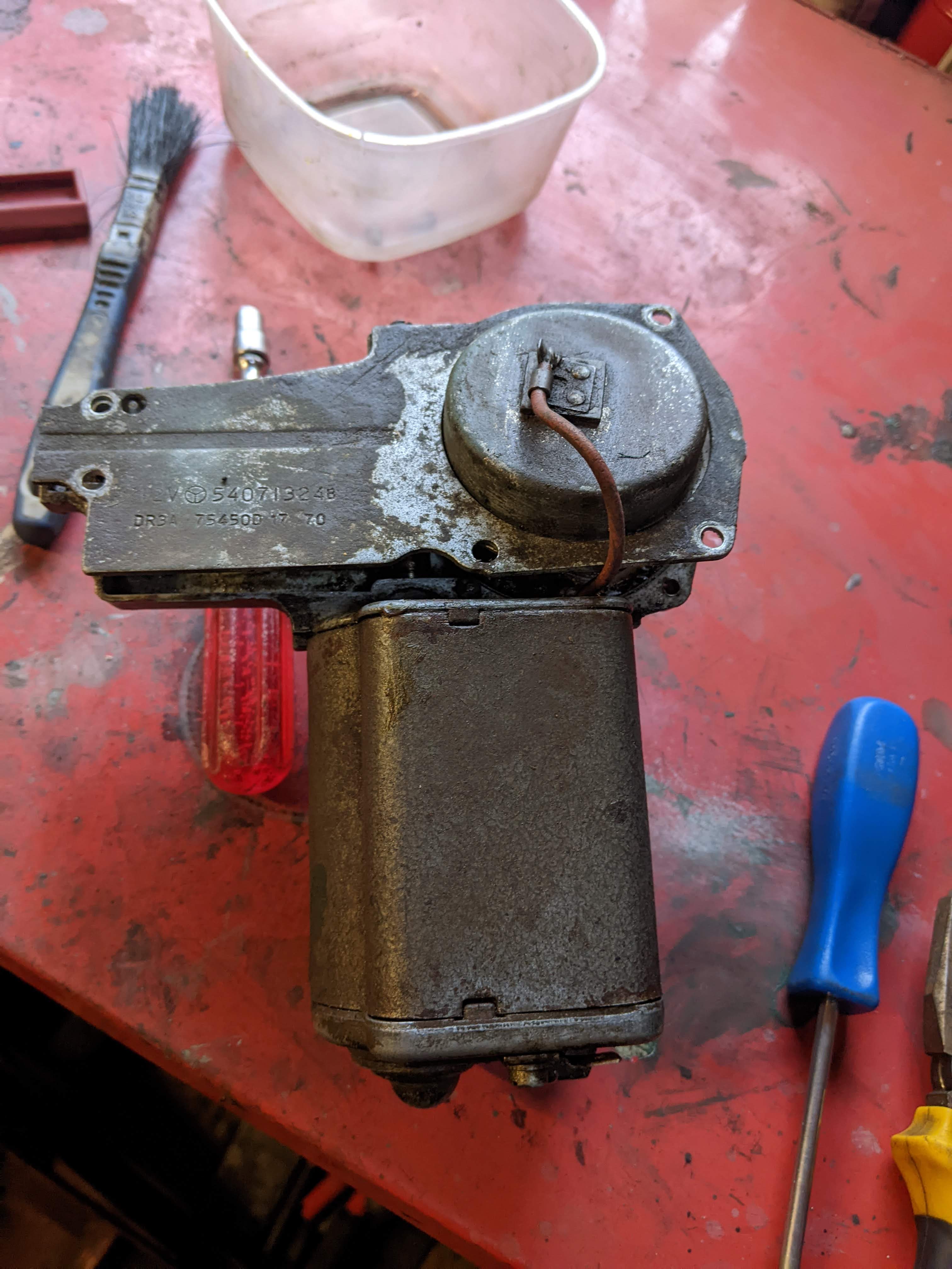 Morris Minor Lucas DR3a wiper motor