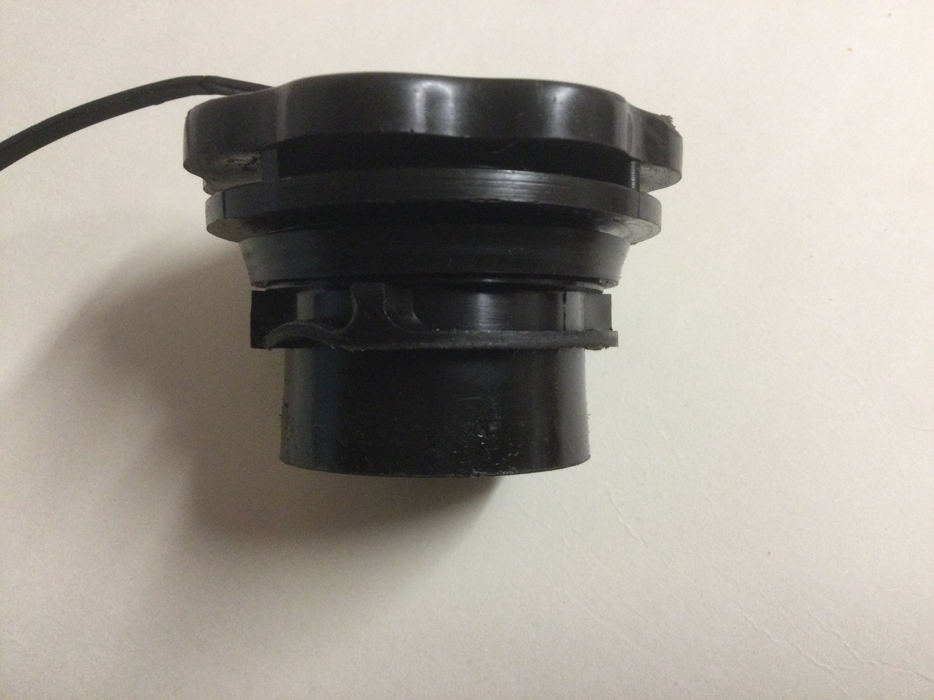 oil filler cap.JPG