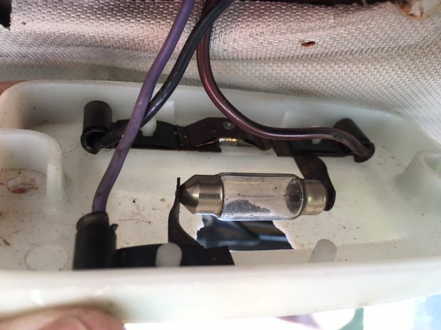 Later light unit showing (l to r) -black -purple -browngreen.jpg