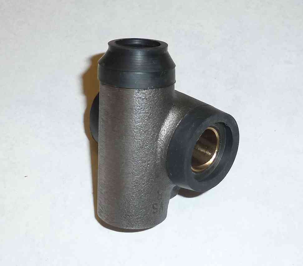 Lower_trunnion_with_fulcrum seals.jpg