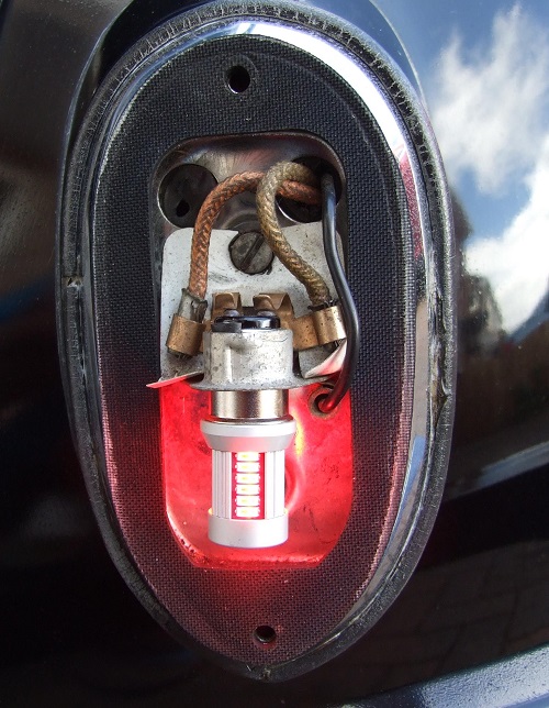 Tail light switched on....JPG