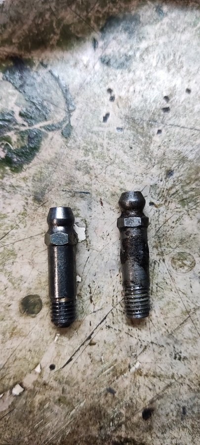 grease nipples.jpg