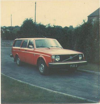 Volvo 245DL F.jpg