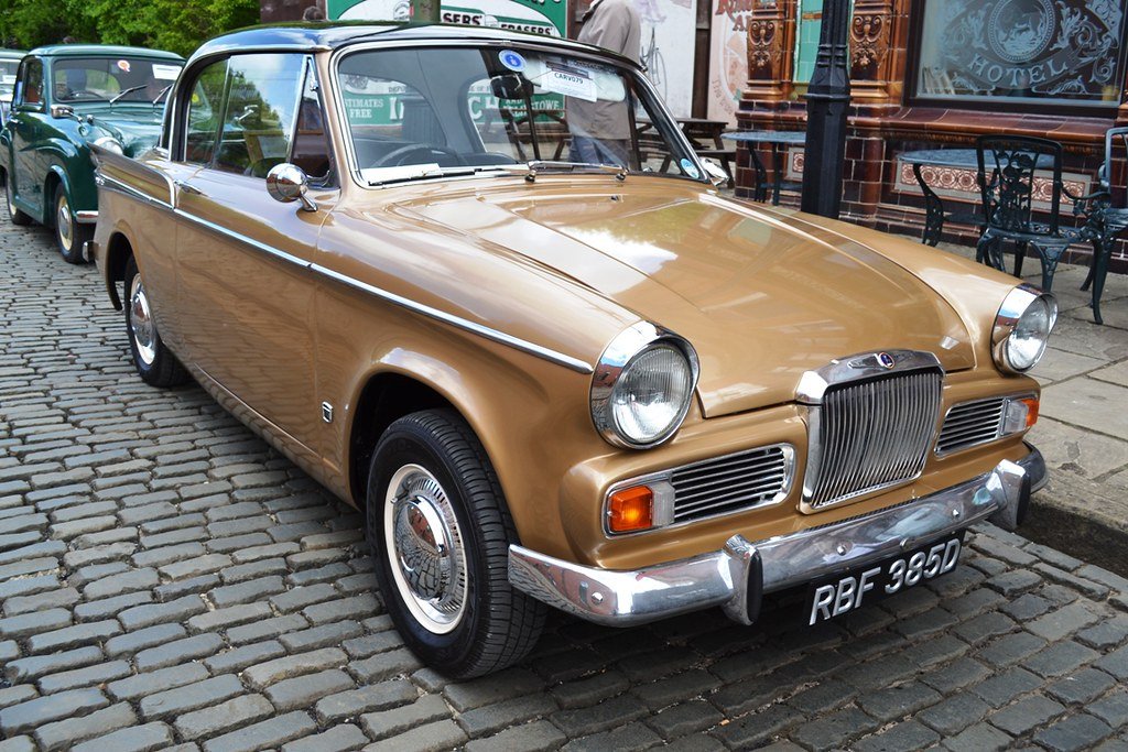 1966 Sunbeam Rapier Series V.jpg