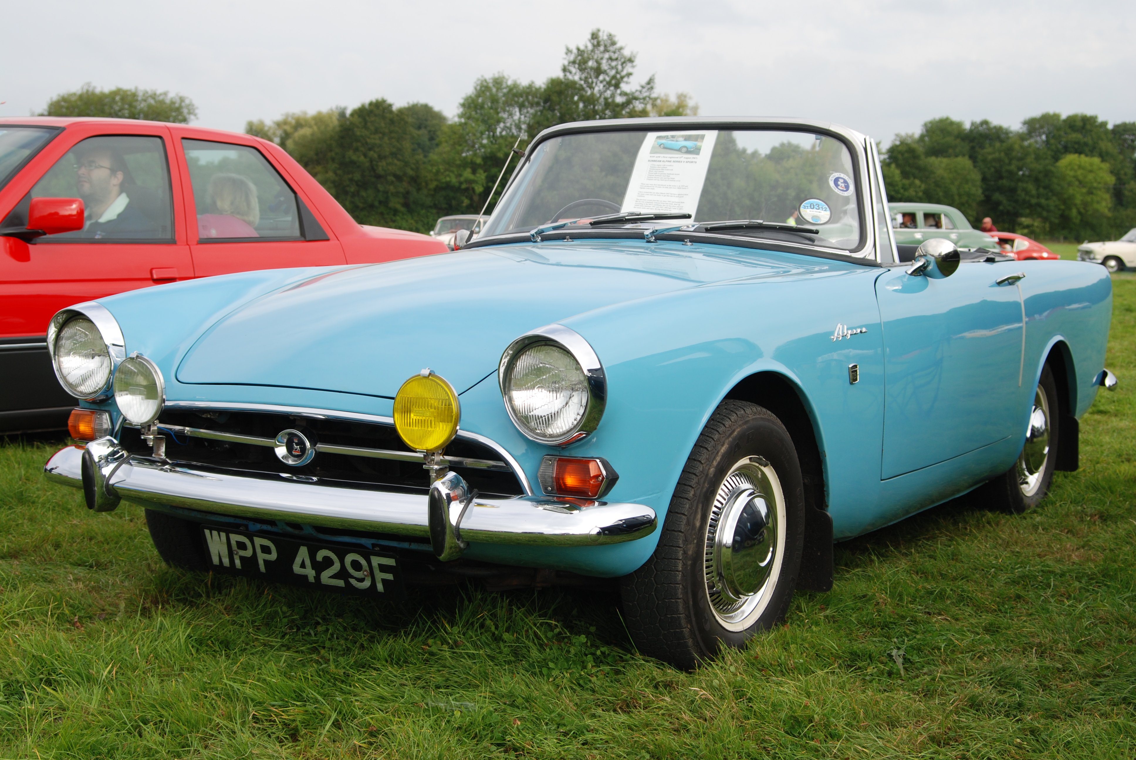 1968 Sunbeam Alpine.jpg