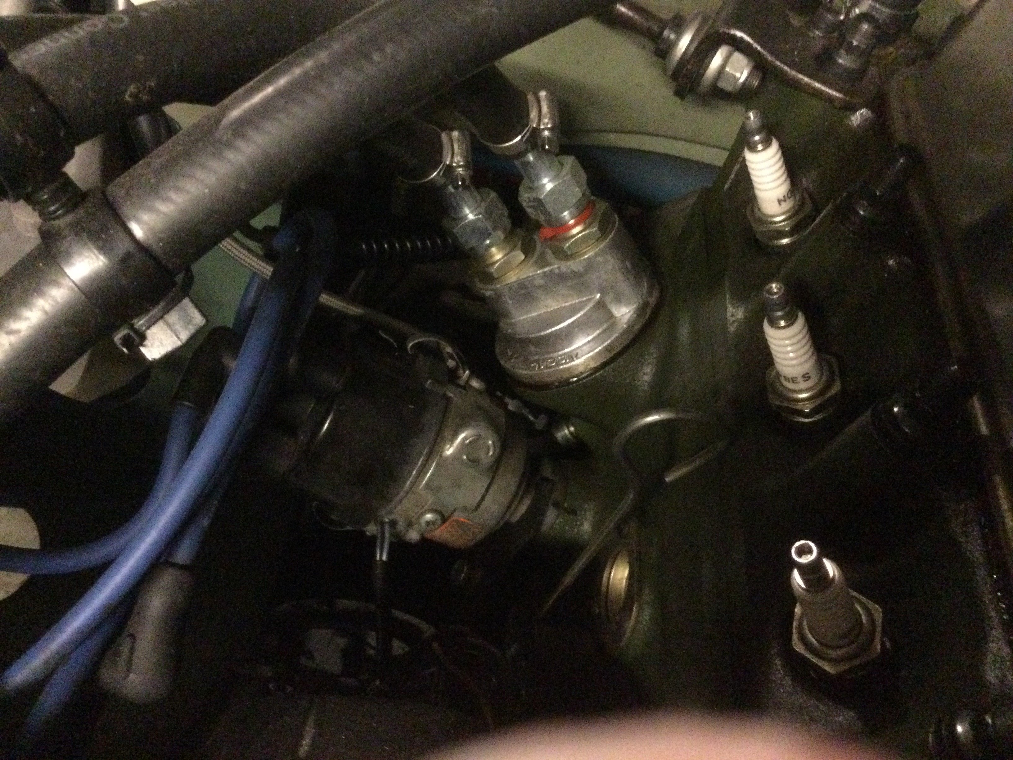 oil filter take off.JPG