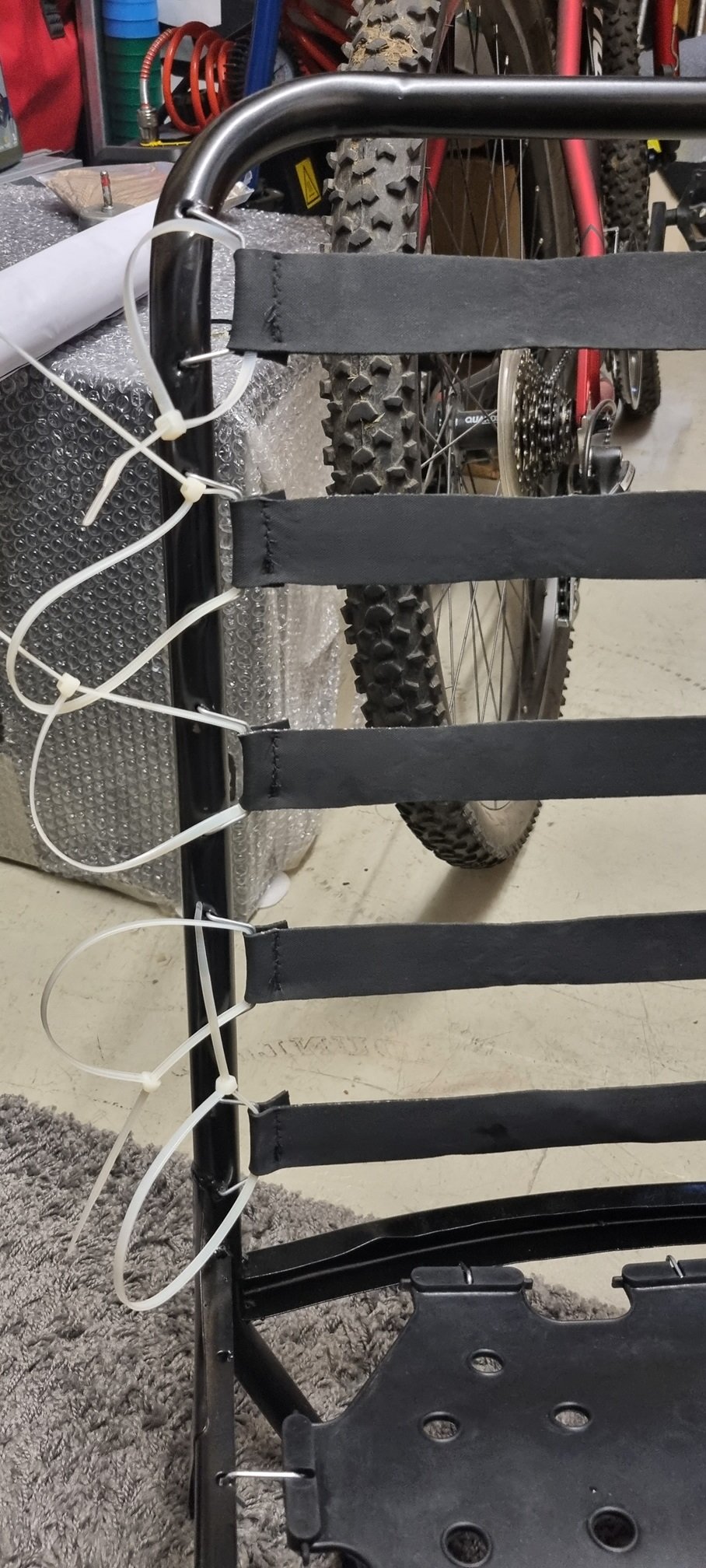 MM_Seat_CableTies1.jpg
