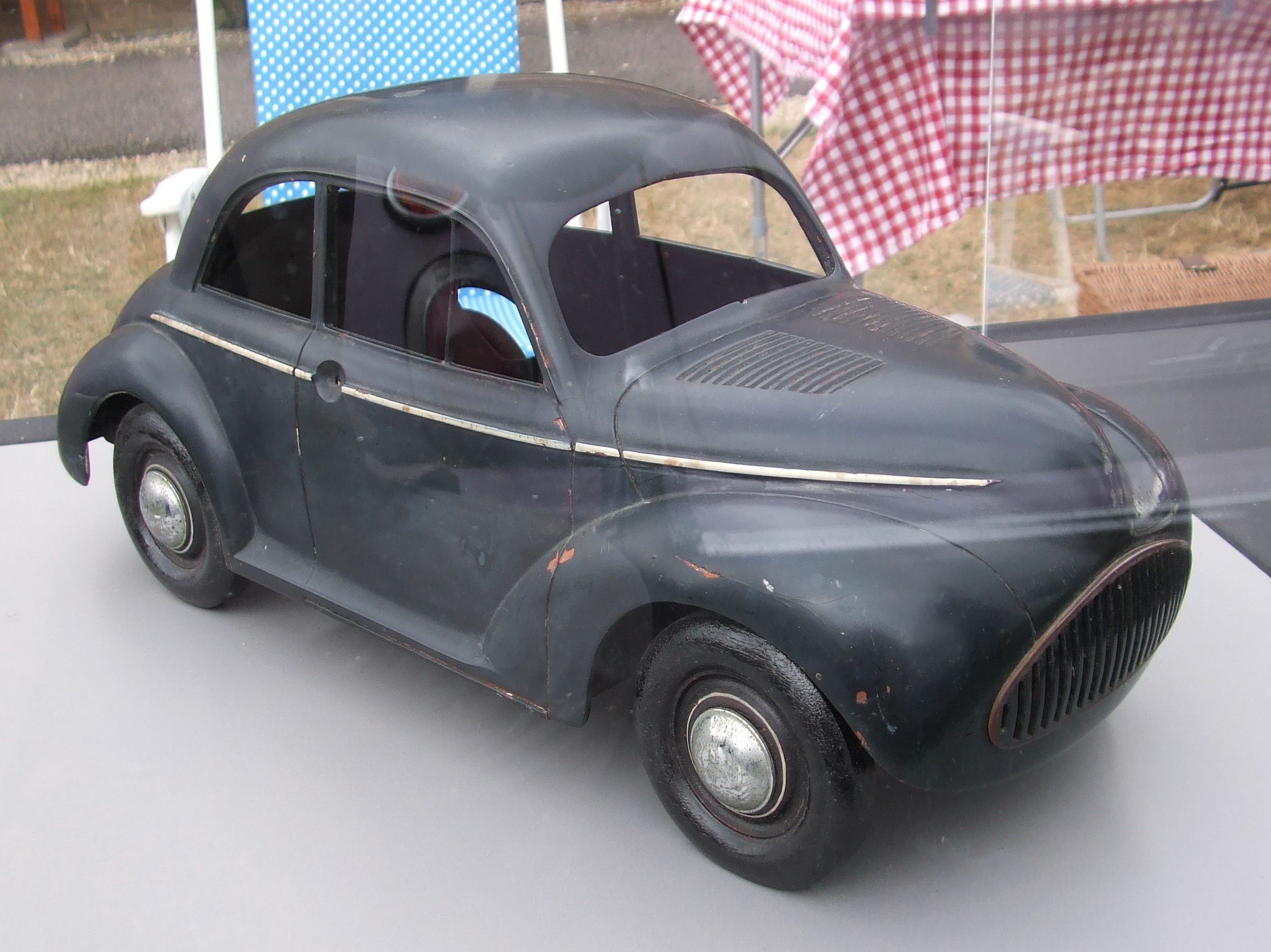 Morris Mosquito mock up model.JPG