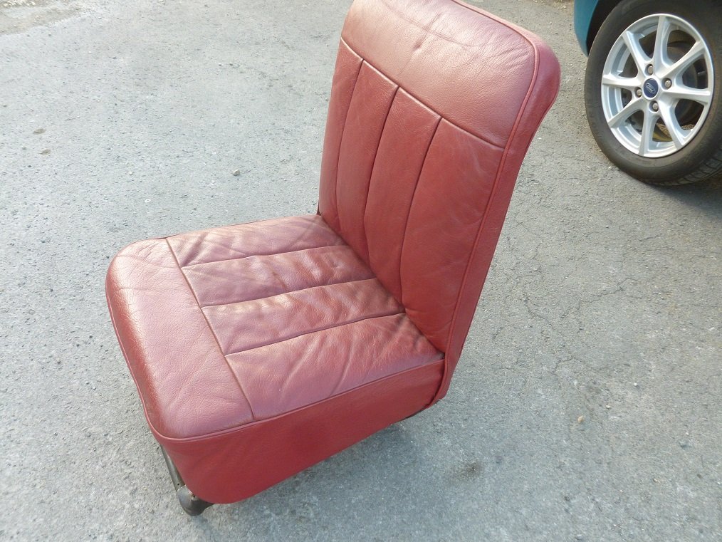 Red Minor seat.JPG