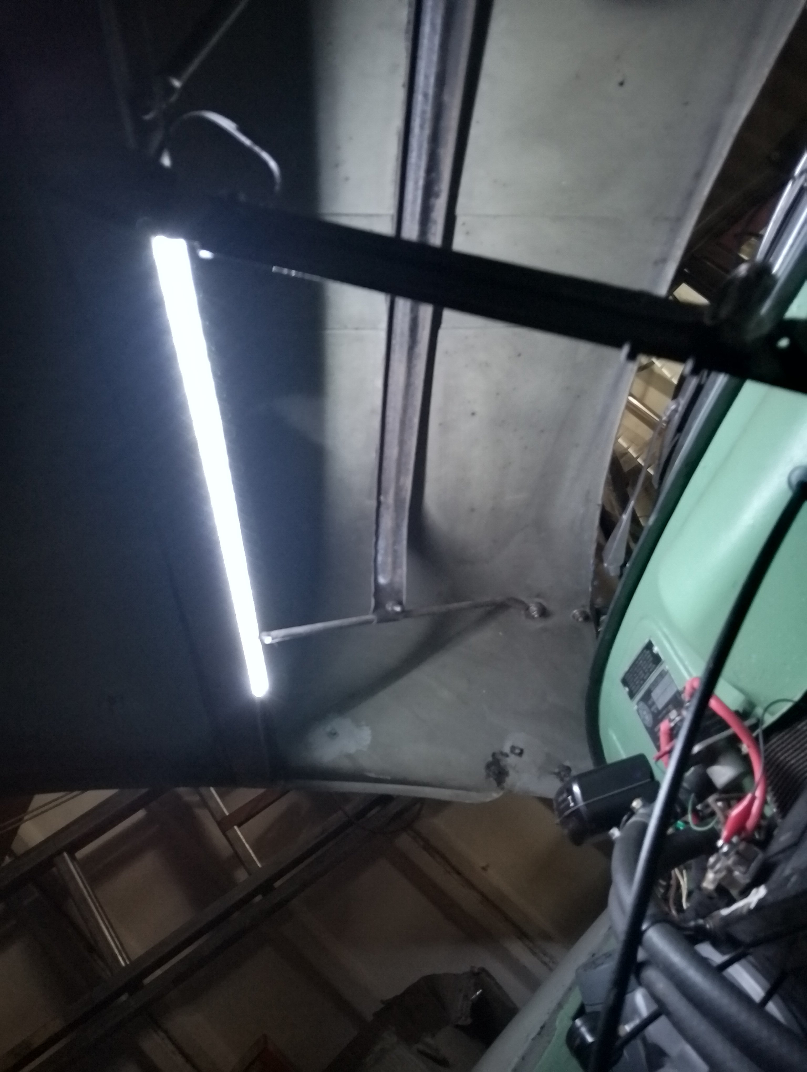 light3.jpg