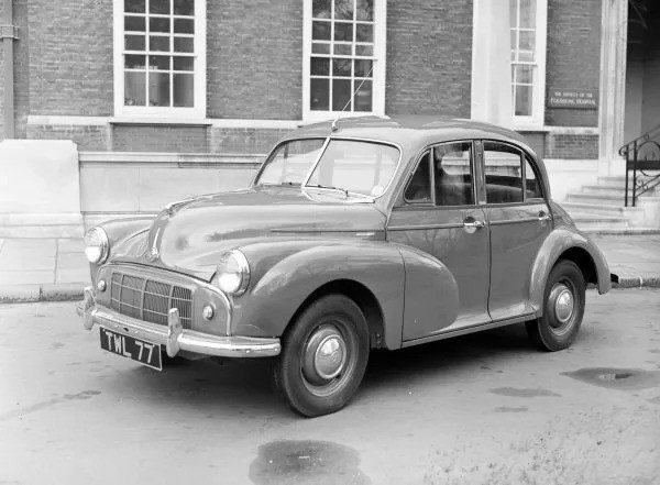 Morris Minor Series II 1952 Advertising Motor Show Car.jpg