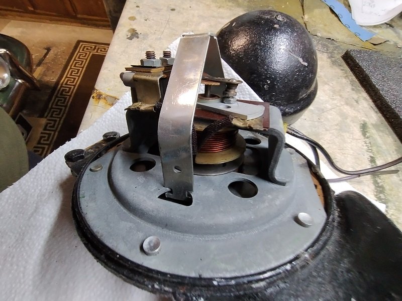 horn 4.jpg