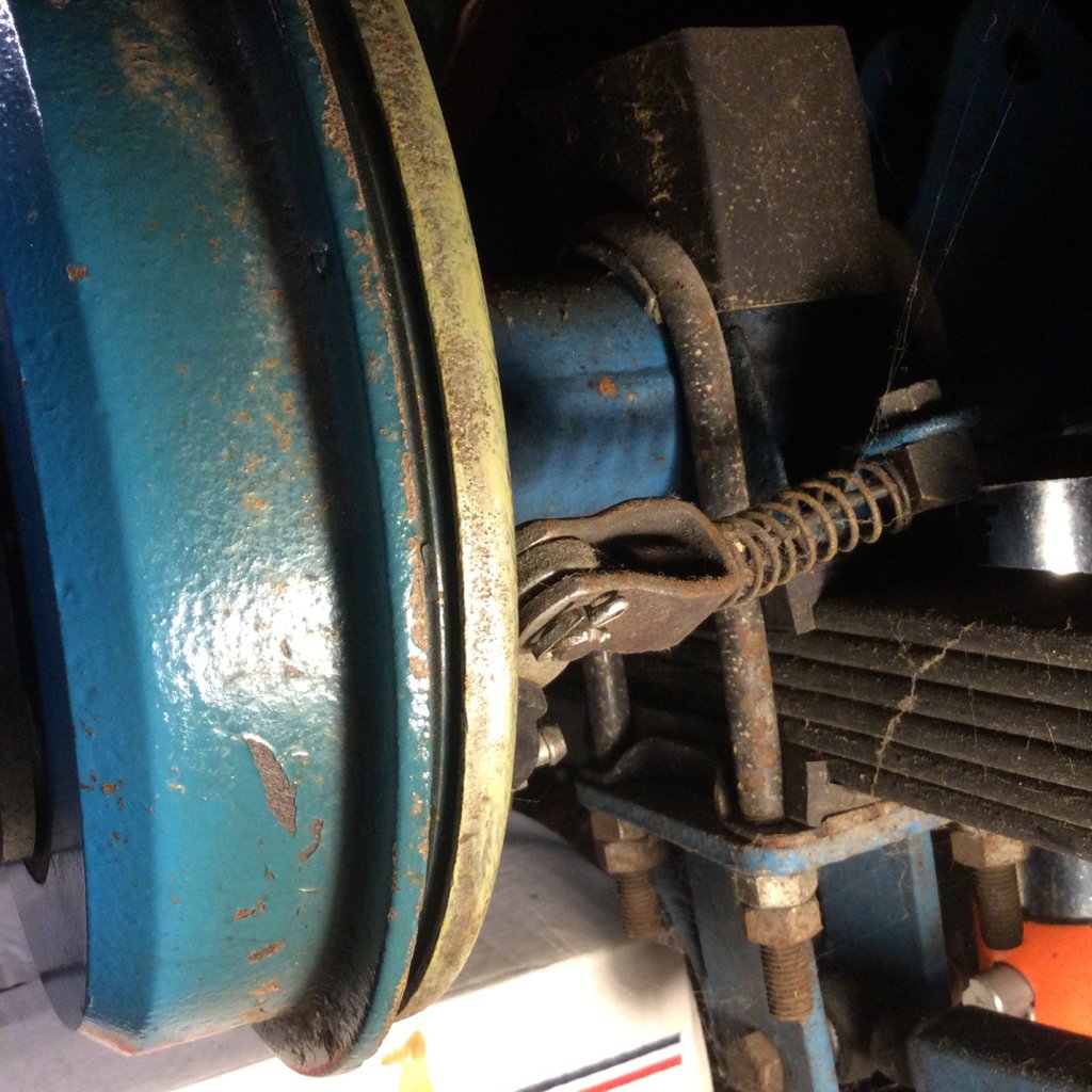 handbrake cable spring.JPG