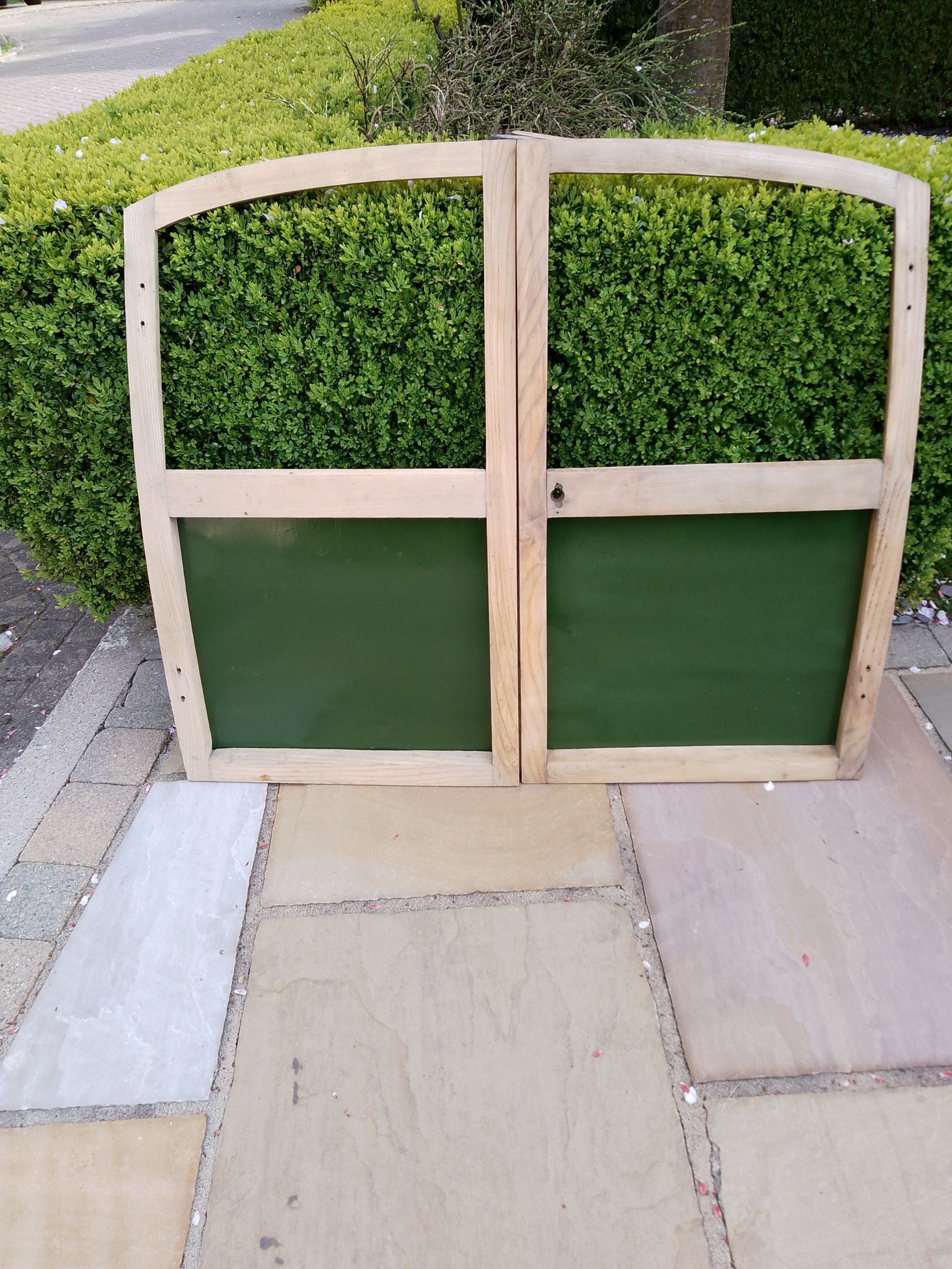 Traveller Rear Doors.jpg