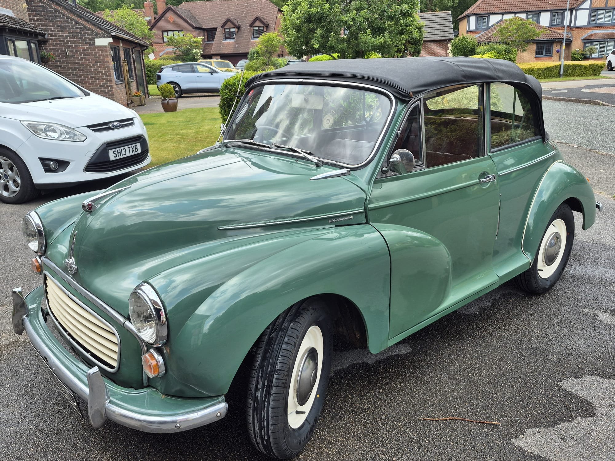 Morris NBV480 3.jpg