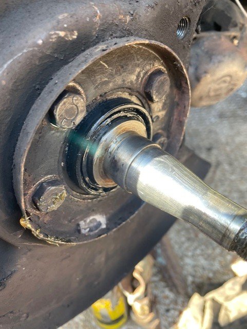 Axle.jpg