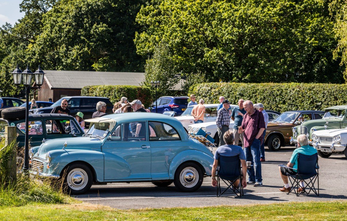 VintageCar14.8.24-1067-Medium.jpg