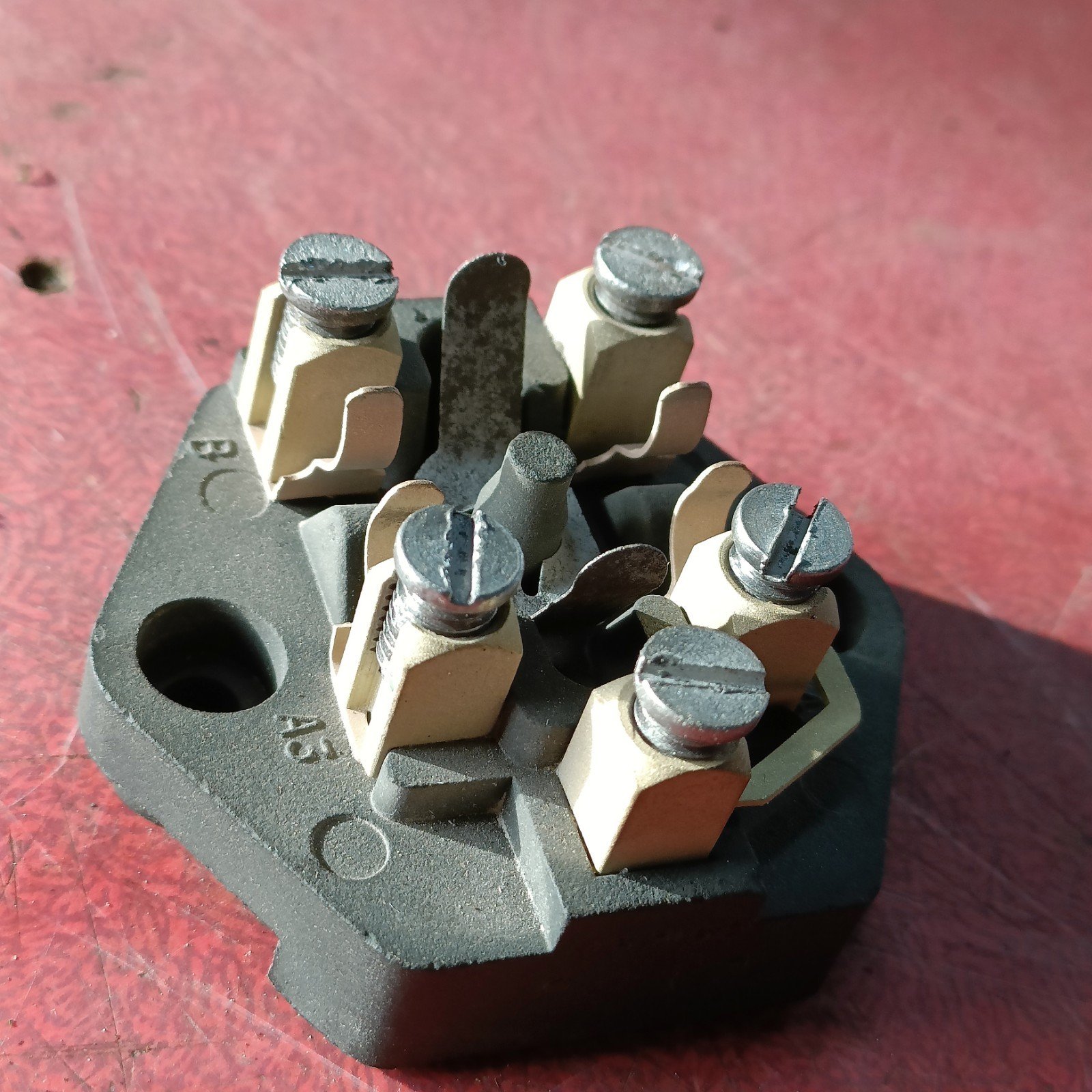 Fuse Box1.jpg