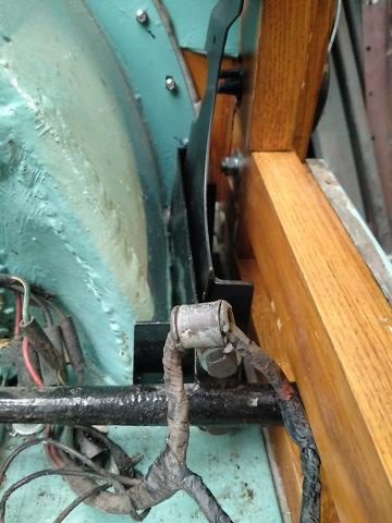 rear corner bracket 2.jpg