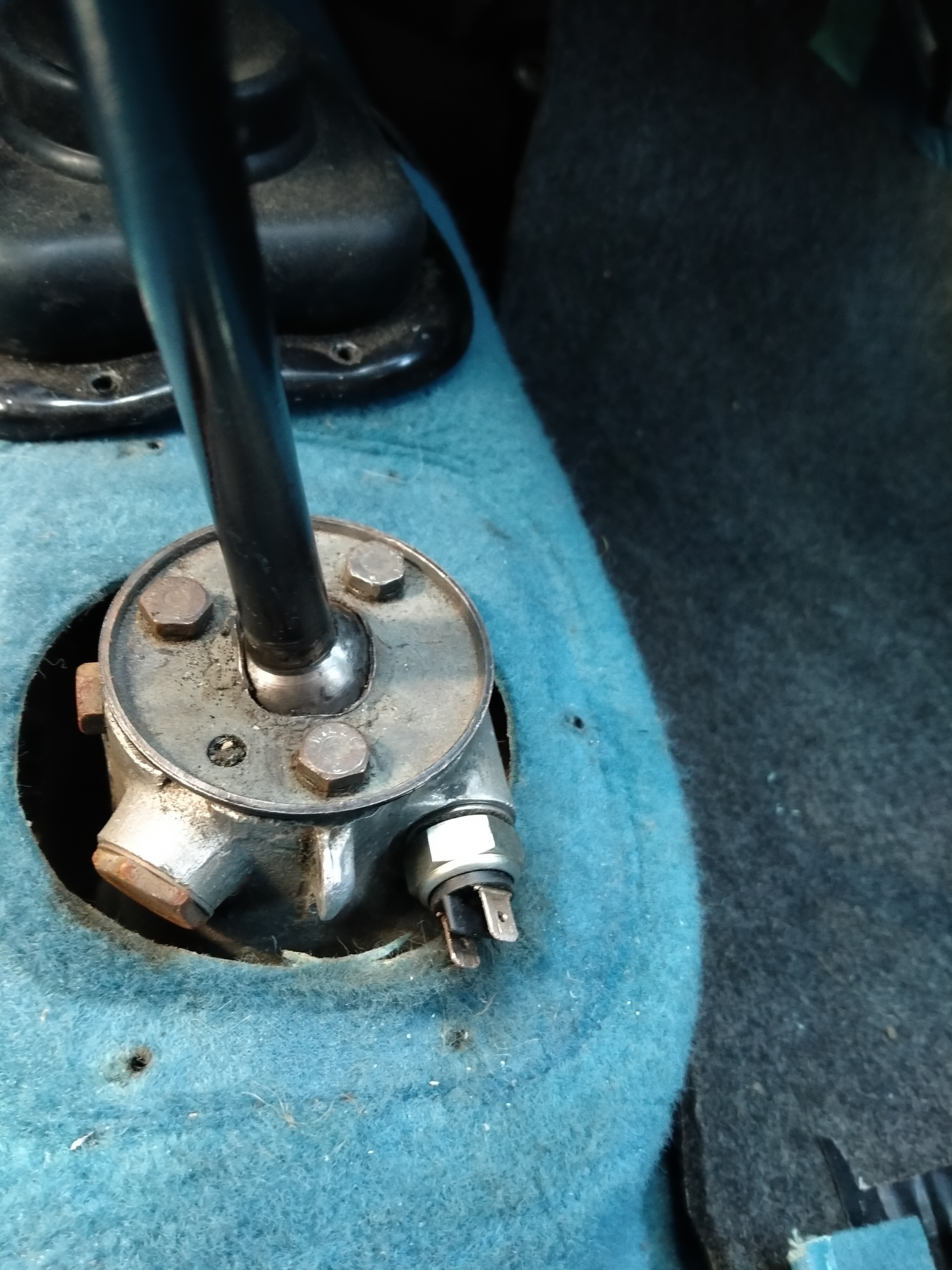 Rev switch 7.jpg