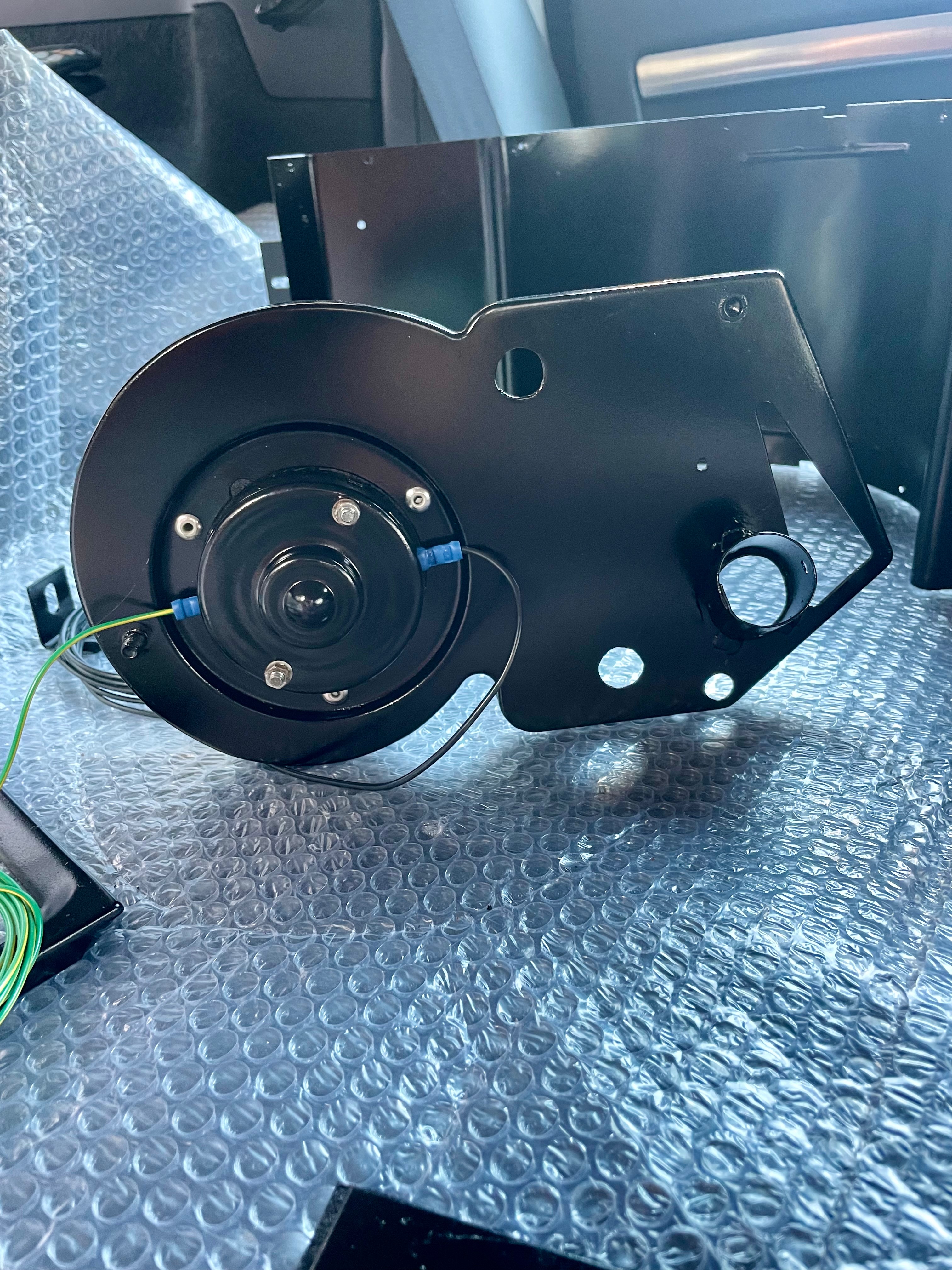 New stainless steel rivets and neoprene seal