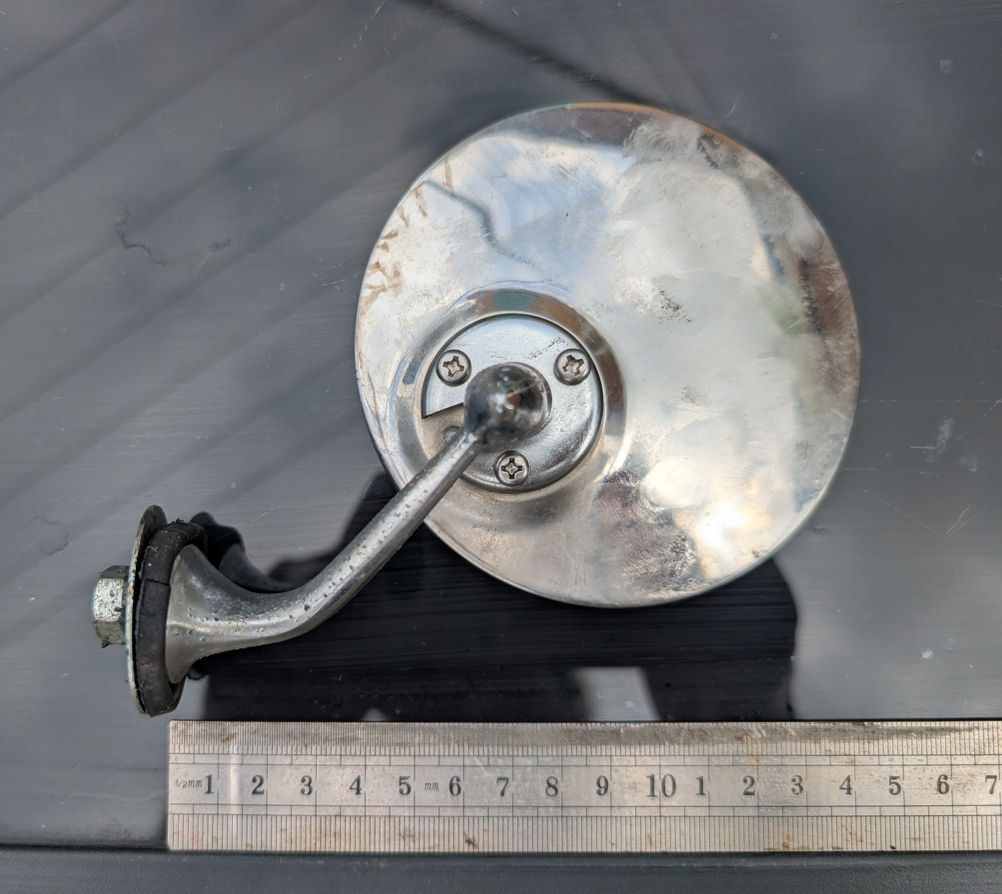 LH mirror