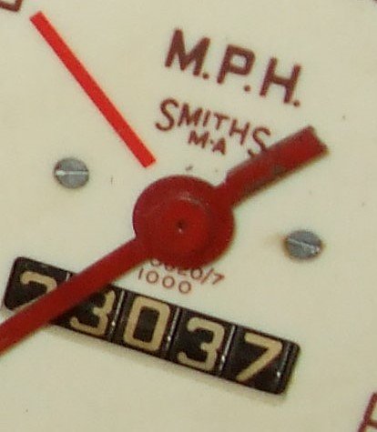 Morris Minor Series 2  Speedo identifying number.JPG