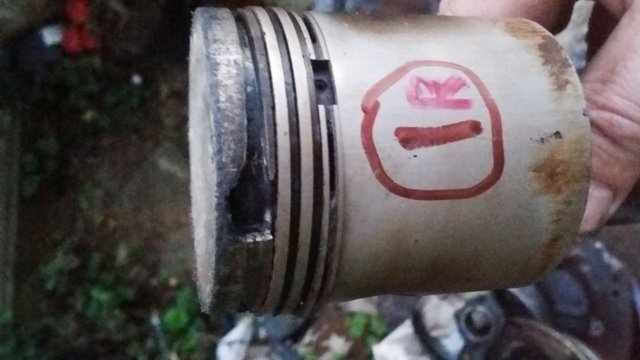 Britmo Engine 20.jpg