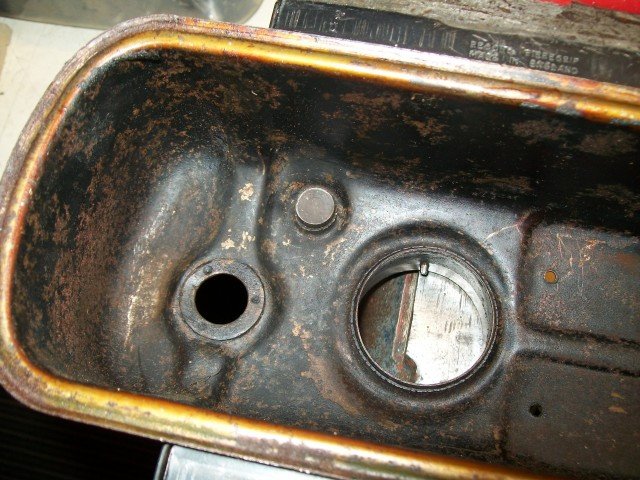 Rocker cover restrictor 1.jpg